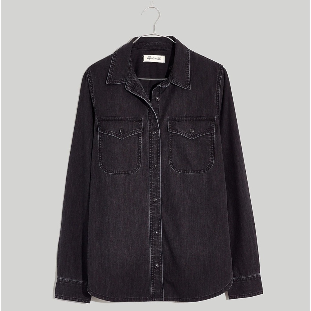 Madewell Denim Button-Up Shirt in Lunar Wash size XS